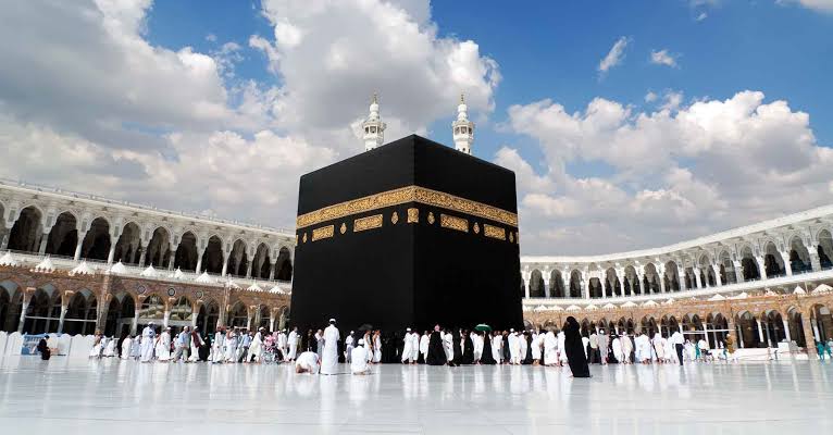 Kashmir: Last date for submission of HAFs for (Haj–2025) extended to September-23 Baitullah